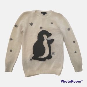 Fuzzy Penguin Sweater, Womens Size 6
